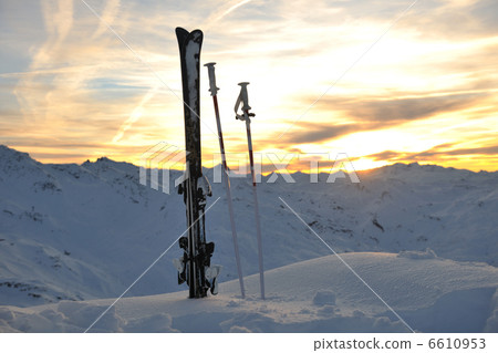 mountain snow ski sunset 6610953