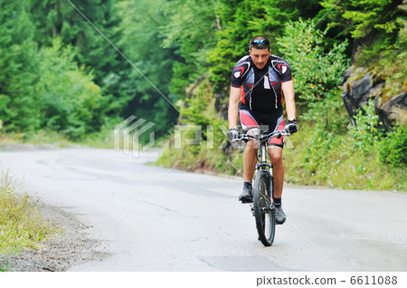 mount bike man outdoor mount bike man outdoor 6611088