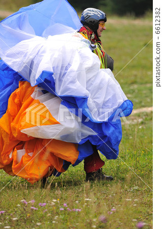paragliding sport paragliding sport 6612382