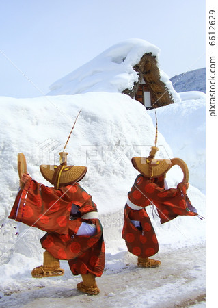 Gokayama of the snow 6612629