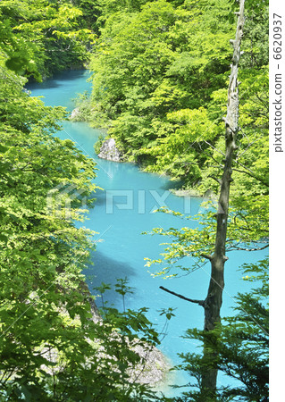 Cockpit valley Cockpit valley 6620937
