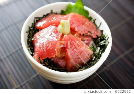 鮪魚碗 6622922