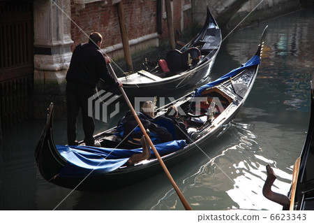Venice · Gondola 6623343