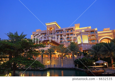 Night at resort hotel 6632535