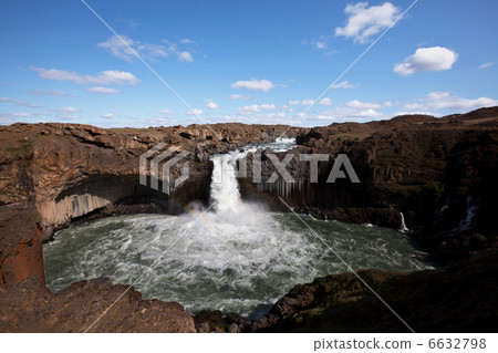 Waterfall in Iceland 6632798