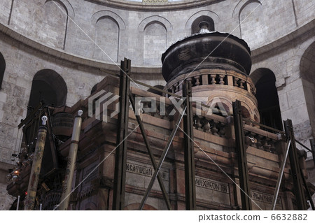 Church of the Holy Sepulcia Via Dolorosa 6632882