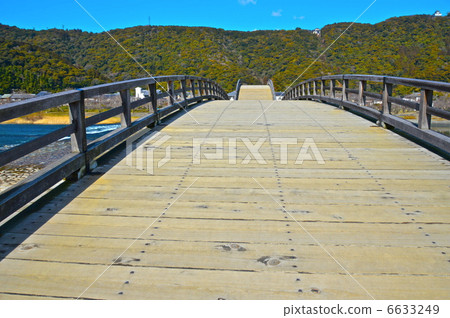 從左岸看到的“金泰橋”(山口縣岩國市岩國市) 從左岸看到的“金泰橋”(山口縣岩國市岩國市) 6633249