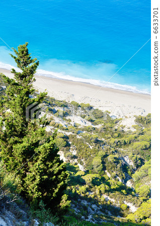 Lefkada coast beach (Greece) 6633701