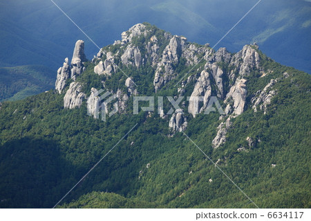 來自津浦山的瑞山山 6634117