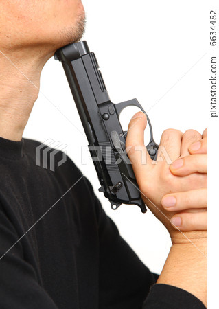 一個自殺的男人 6634482