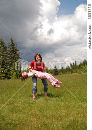 playing games in nature playing games in nature 6635256