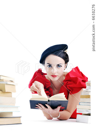 beautiful young woman read book 6638276