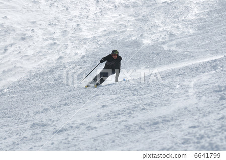 winer man ski 6641799