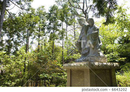 Autogenous shrine Izanagi / Izanami statue Autogenous shrine Izanagi / Izanami statue 6643202