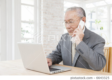 高級男西裝 6643325