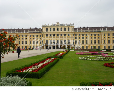Schönbrunn Palace Schönbrunn Palace 6644706