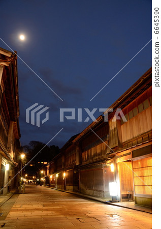 金澤市/東茶屋區/冬季[垂直] 6645390