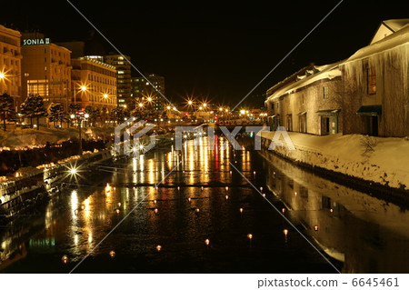 Night view of Otaru 6645461