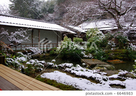 Kyoto Iwakura Minjoin Kyoto Iwakura Minjoin 6646983