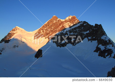 在Jungfraujoch可以做的事 在Jungfraujoch可以做的事 6649030