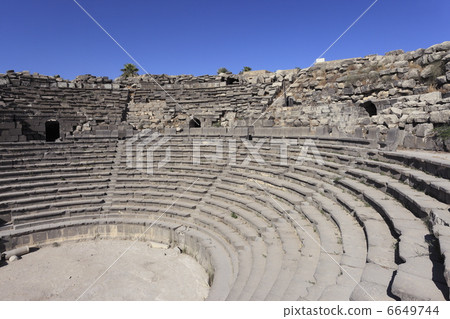 Umm · Cais ruins Western theater Umm · Cais ruins Western theater 6649744