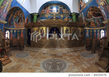 Baptism site 6650470