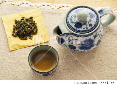Oolong Tea 6651036