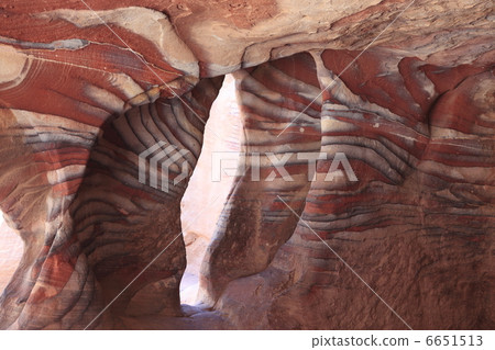 Petra marble pattern rocky skin 6651513