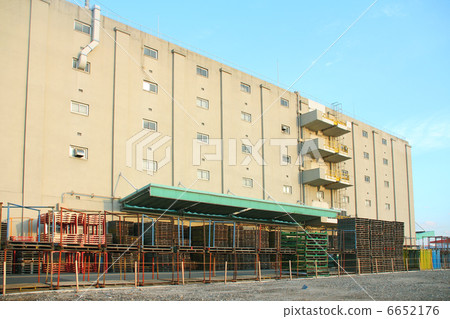 Warehouse  6652176