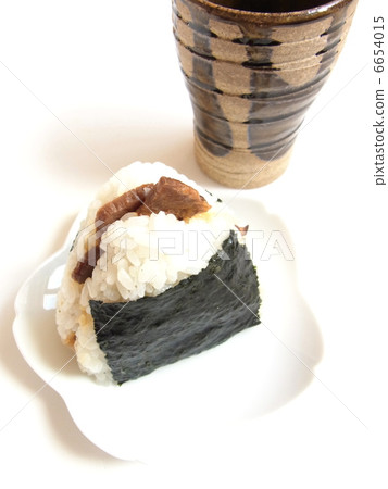 Rice balls with a barbecue 6654015
