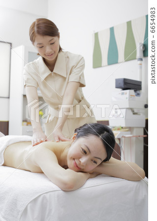  美容沙龍 6654983