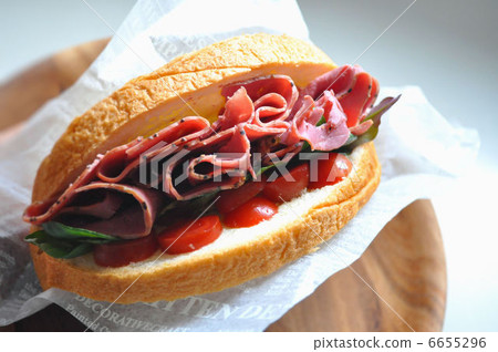 Pastrami Sand 6655296