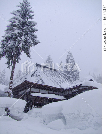 白雪皚皚的故鄉 白雪皚皚的故鄉 6655374