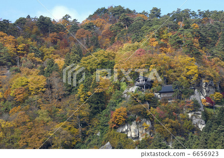 秋天的山寺 6656923