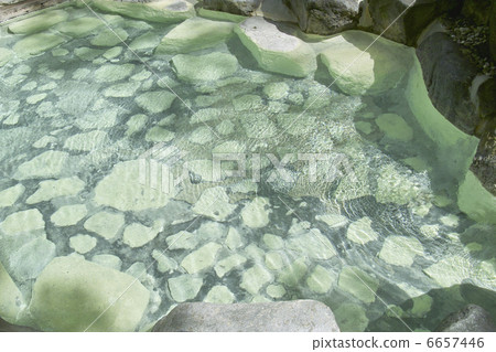 Great open-air bath 6657446