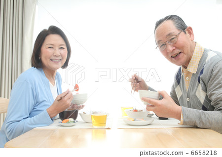 Bright couple image Bright couple image 6658218