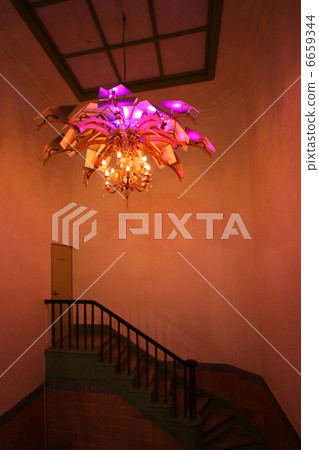 Chandelier 6659344
