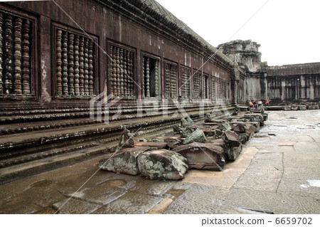 吳哥窟的沐浴池 吳哥窟的沐浴池 6659702