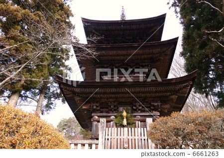 Shinshu Shinano's national treasure Taisho Temple Mie Tower (return tower) 6661263