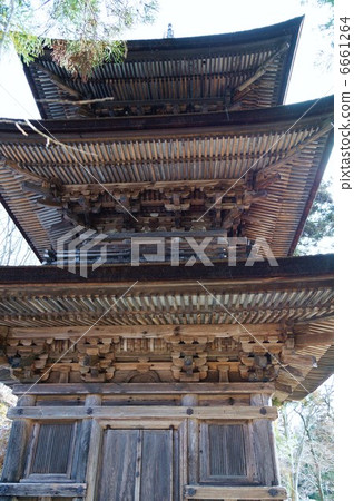 Shinshu Shinano's national treasure Taisho Temple Mie Tower (return tower) Shinshu Shinano's national treasure Taisho Temple Mie Tower (return tower) 6661264