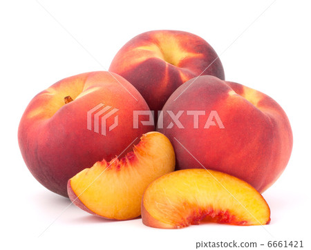 Ripe peach fruit 6661421