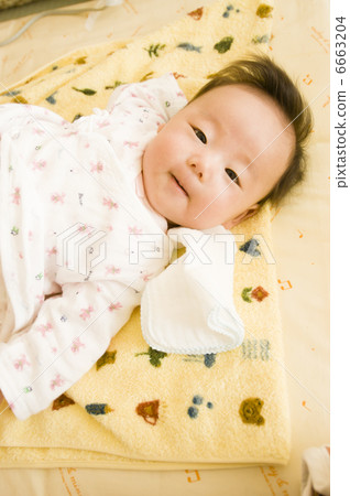 嬰兒 6663204