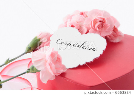 Heart shaped message card with pink bouquets and congratulation 6663884