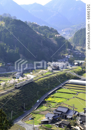 Chikusai Iya站 Chikusai Iya站 6666191