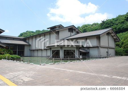 Dawn House Dawn House 6666884