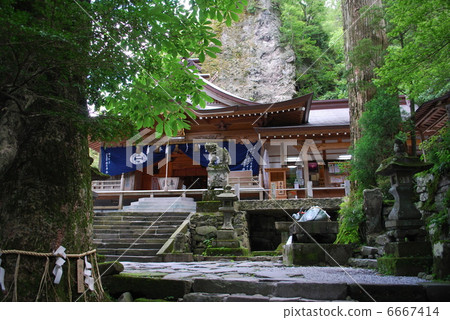 高見靖國神社 6667414