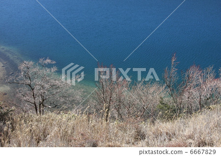 波紋漣漪 6667829