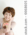 Girl with flowers 6668605