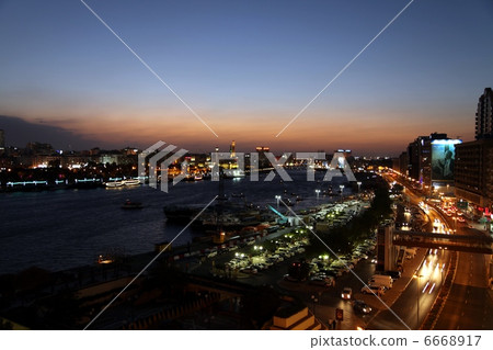 Dubai Creek at dusk 6668917