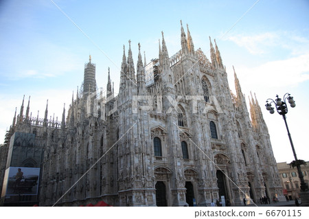 Milan Cathedral 6670115